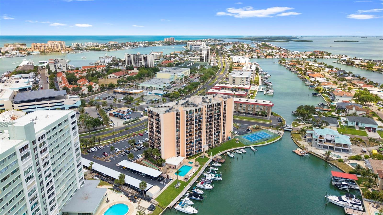51 ISLAND WAY #608, CLEARWATER BEACH, FL, 33767