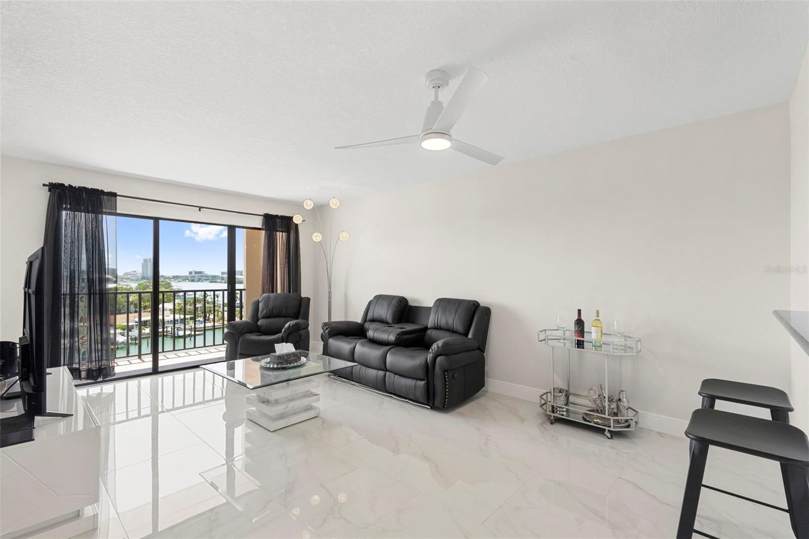 51 ISLAND WAY #608, CLEARWATER BEACH, FL, 33767