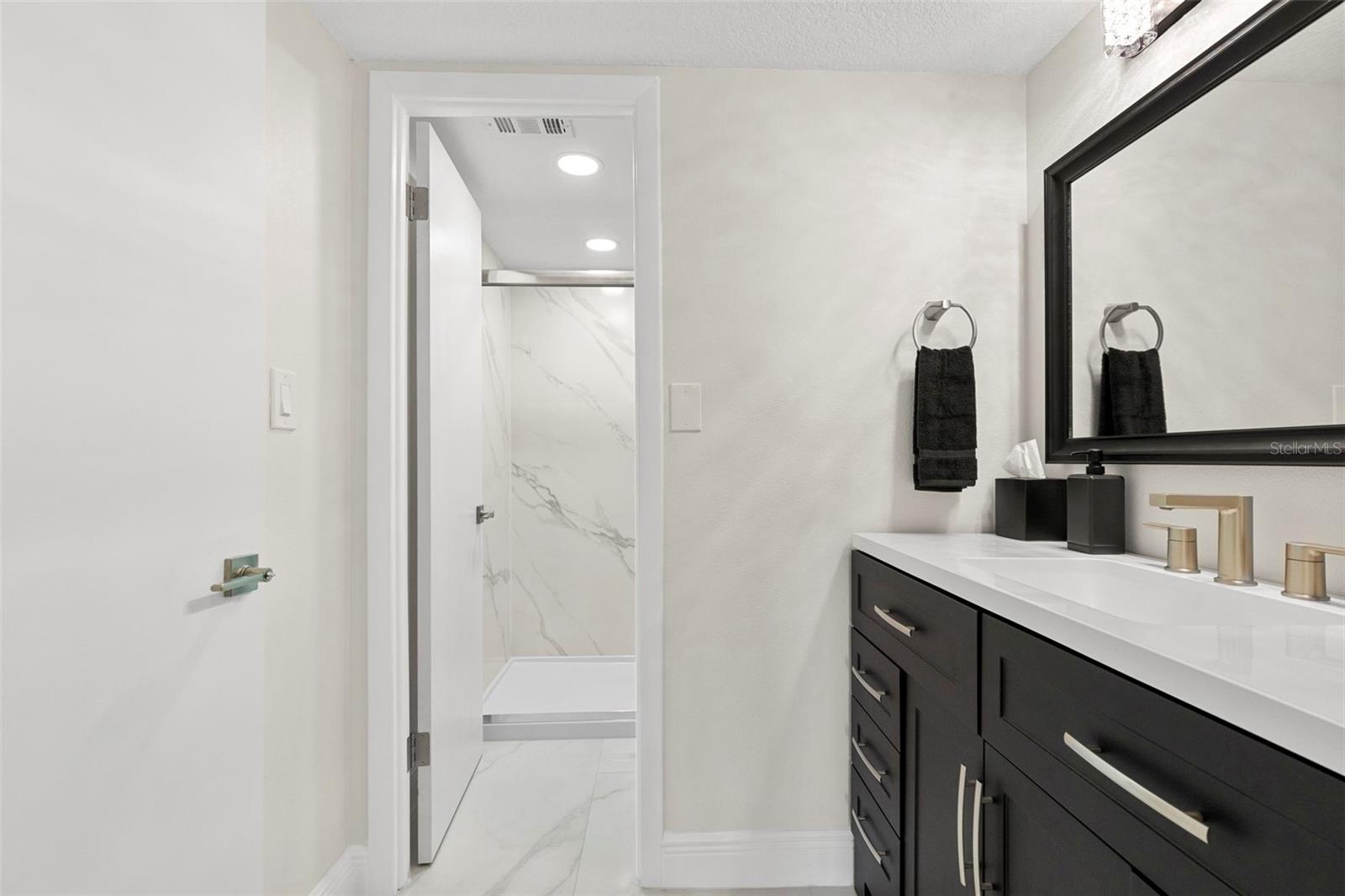 51 ISLAND WAY #608, CLEARWATER BEACH, FL, 33767