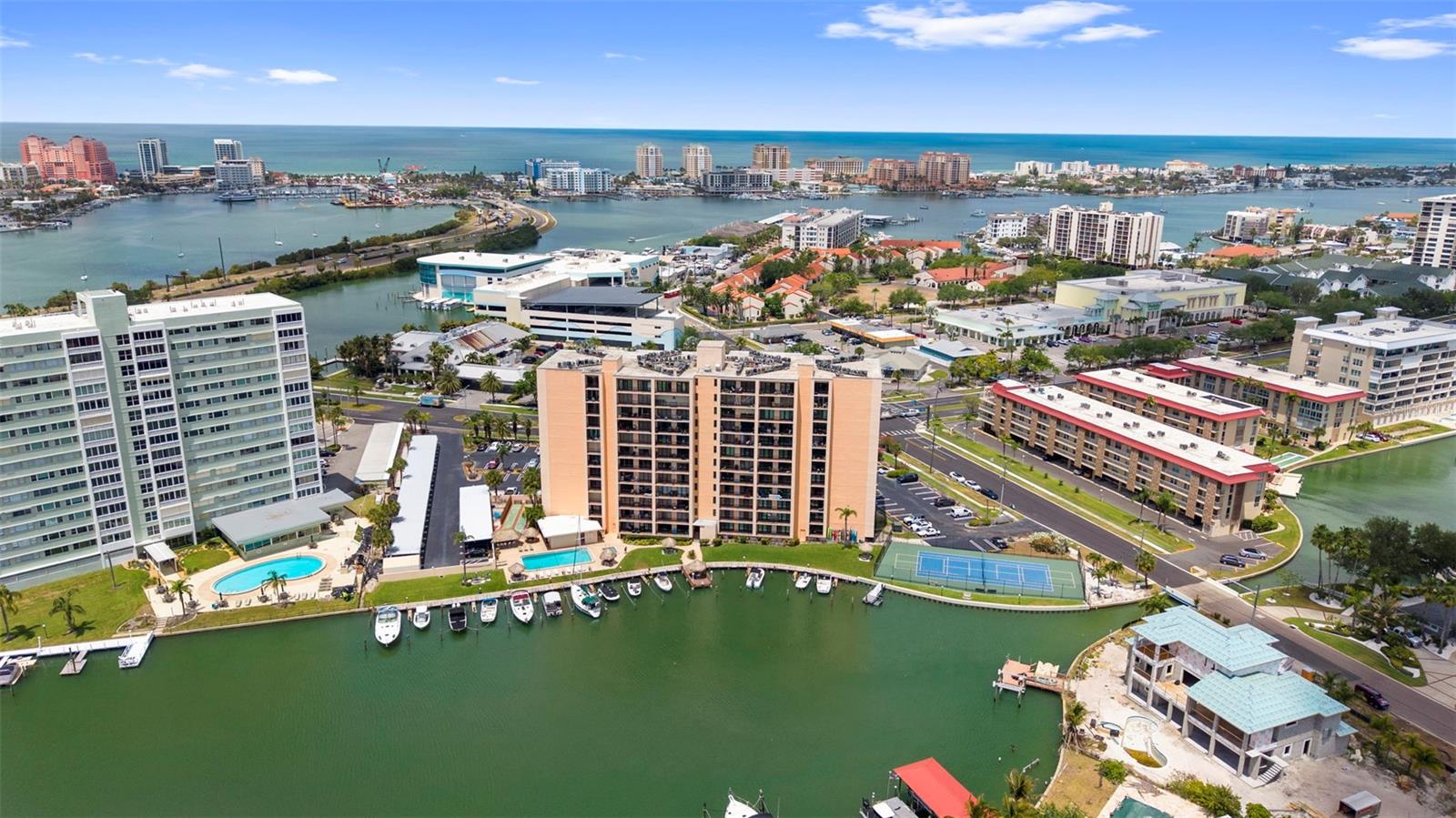 51 ISLAND WAY #608, CLEARWATER BEACH, FL, 33767