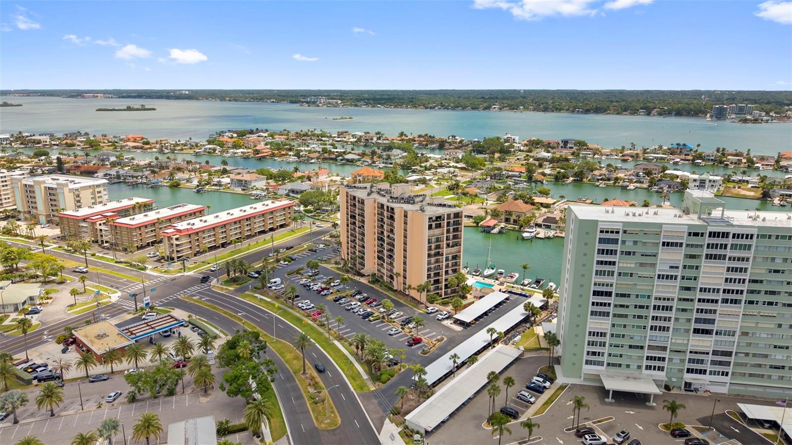 51 ISLAND WAY #608, CLEARWATER BEACH, FL, 33767