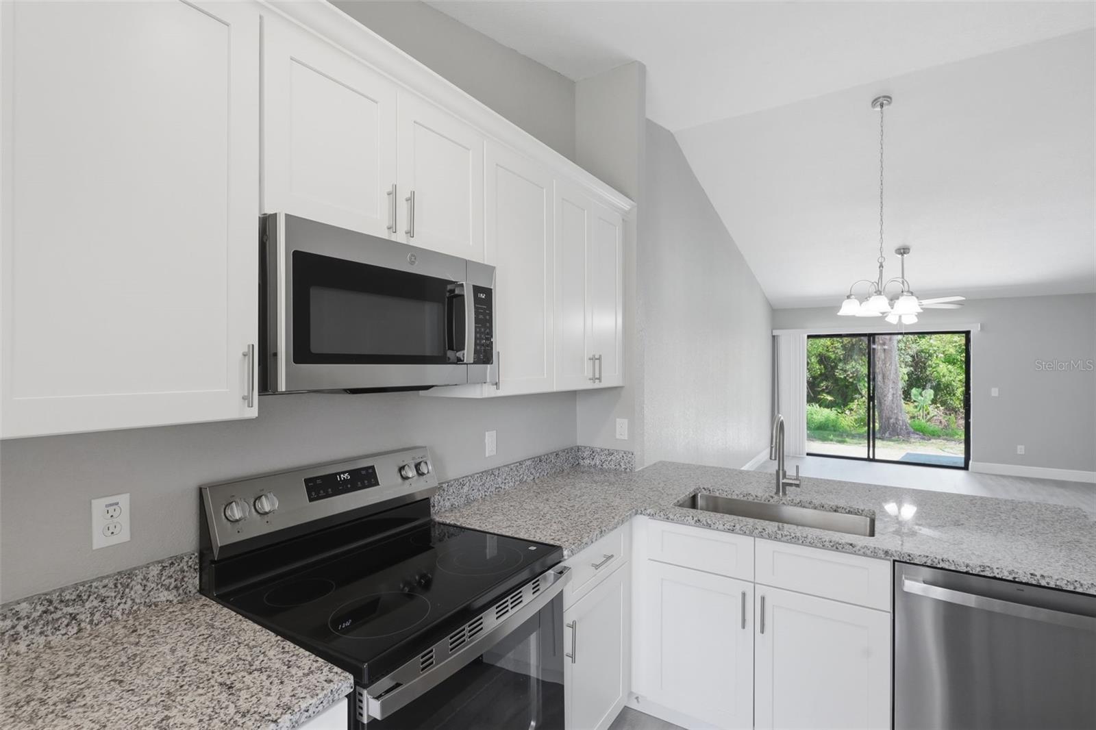 2422 KING OAK CT, ST CLOUD, FL, 34769