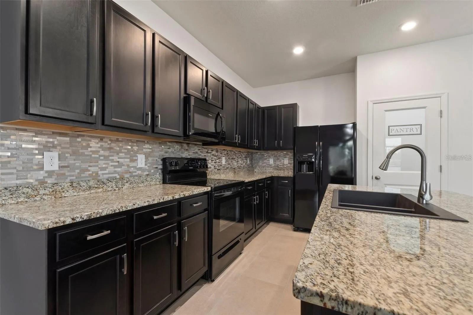2879 SUNCOAST BLEND DR, ODESSA, FL, 33556