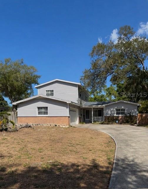 1700 COUNTRY CLUB RD N, ST PETERSBURG, FL, 33710