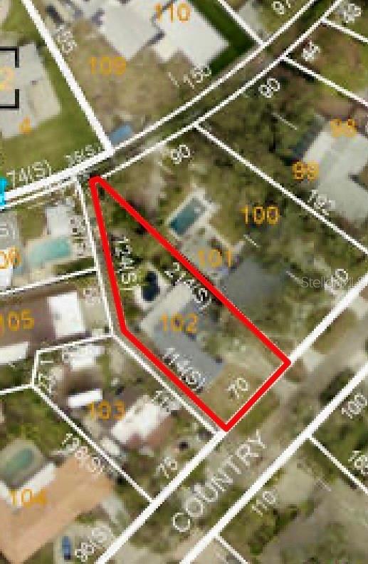 1700 COUNTRY CLUB RD N, ST PETERSBURG, FL, 33710