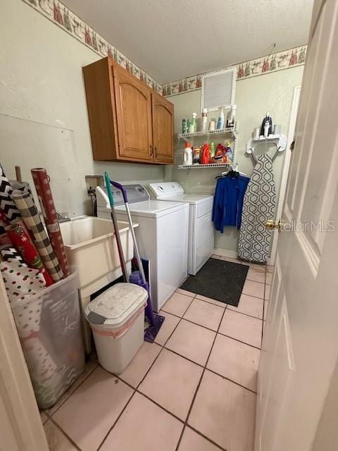 1700 COUNTRY CLUB RD N, ST PETERSBURG, FL, 33710
