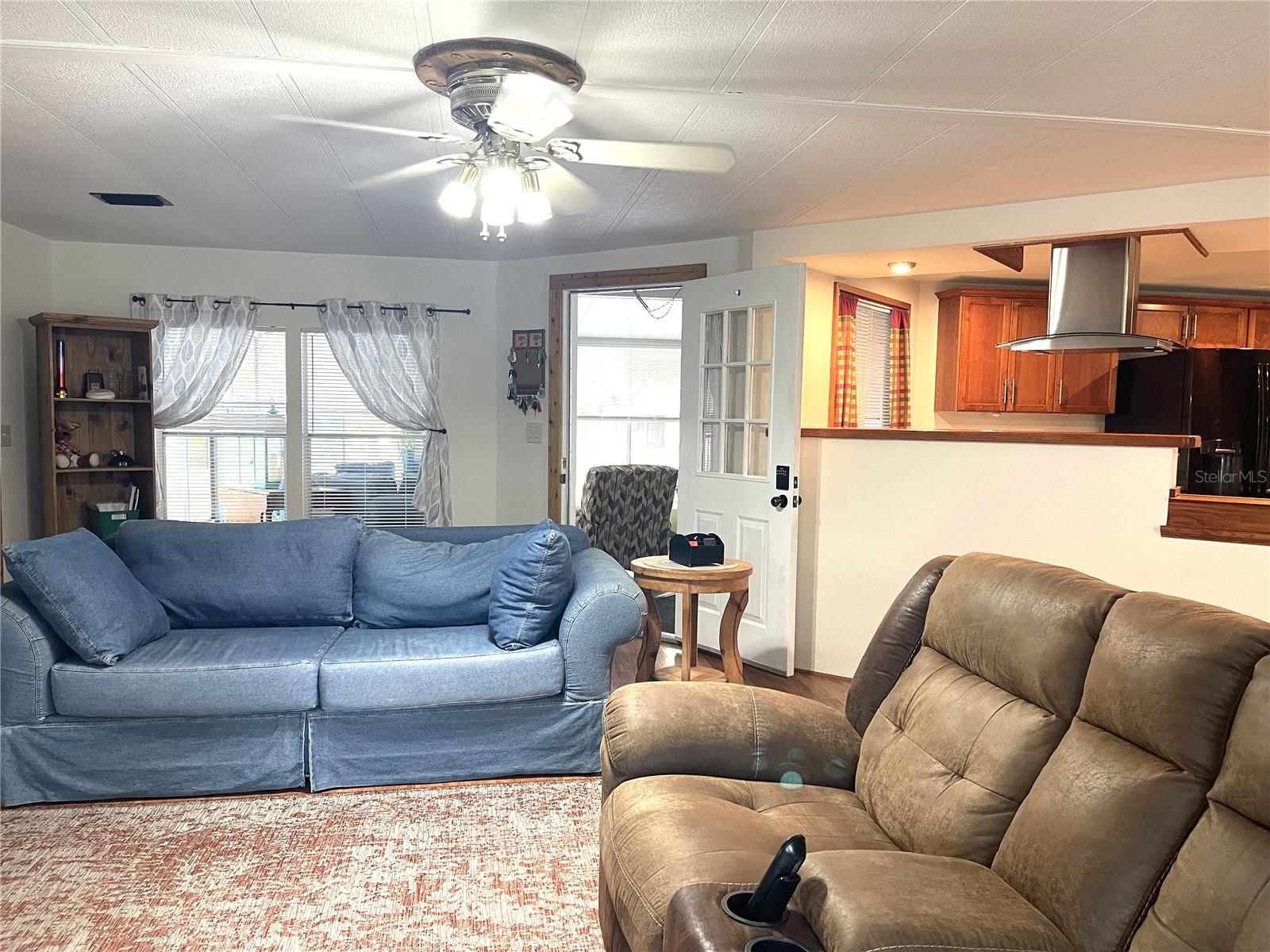 2 S. BOBWHITE RD, WILDWOOD, FL, 34785