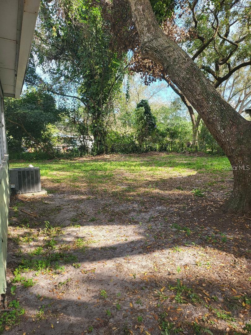 639 2ND ST, POLK CITY, FL, 33868