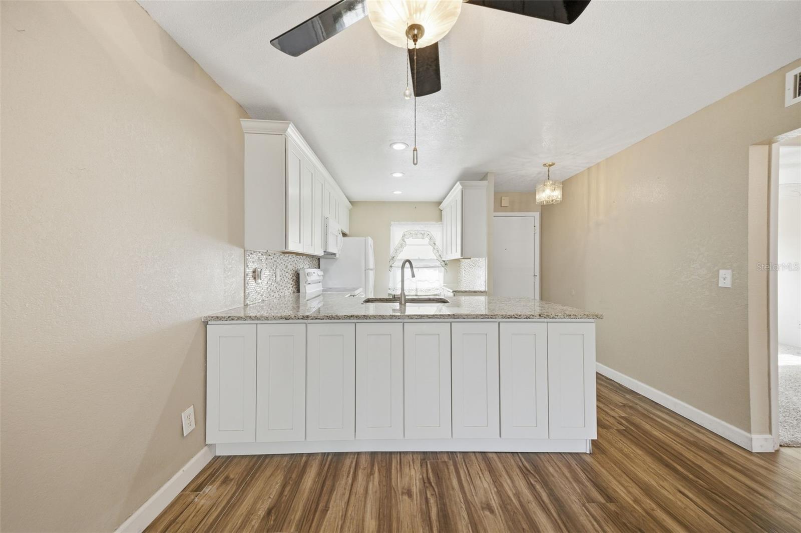 9023 MISSION OAKS BLVD #F, SEMINOLE, FL, 33776