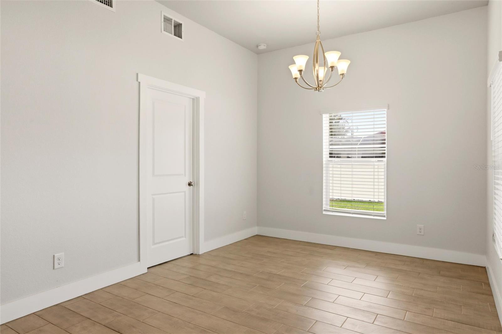 870 COLUMBIA ST, PORT CHARLOTTE, FL, 33948