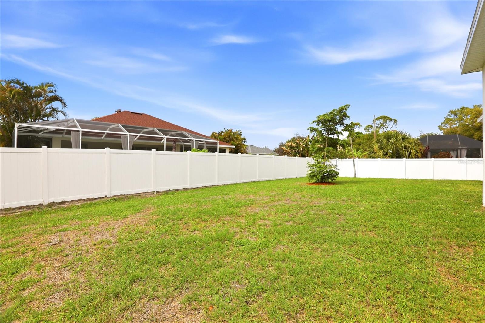 870 COLUMBIA ST, PORT CHARLOTTE, FL, 33948