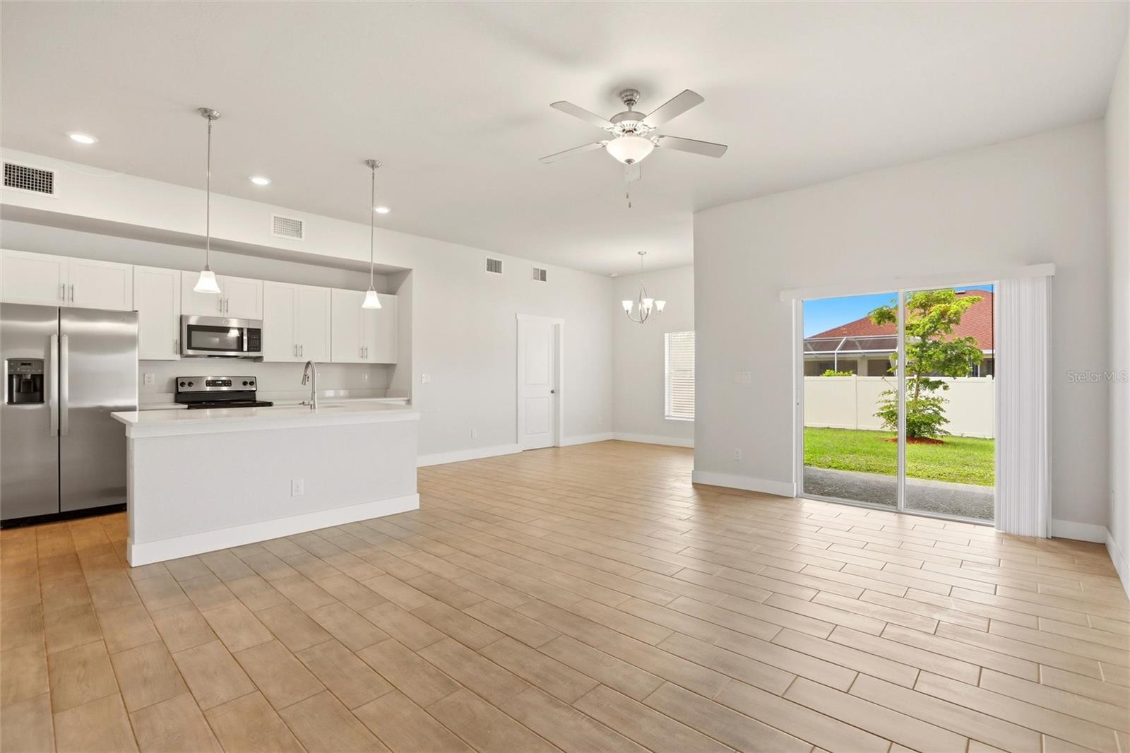 870 COLUMBIA ST, PORT CHARLOTTE, FL, 33948