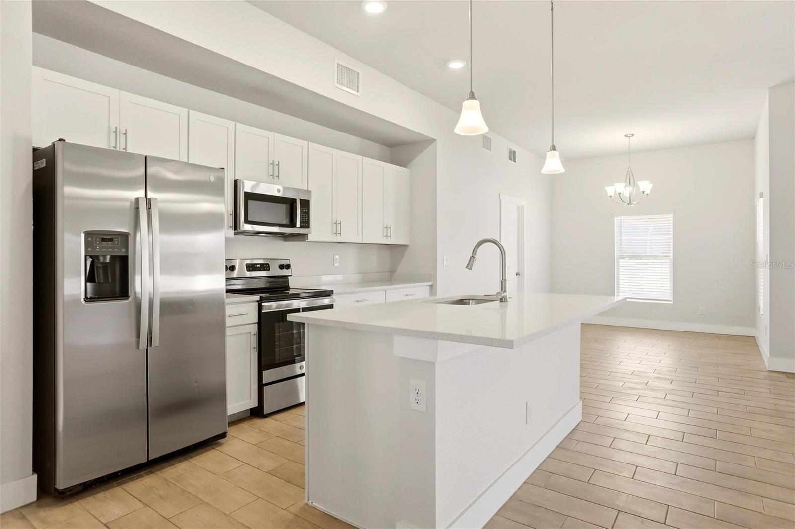 870 COLUMBIA ST, PORT CHARLOTTE, FL, 33948