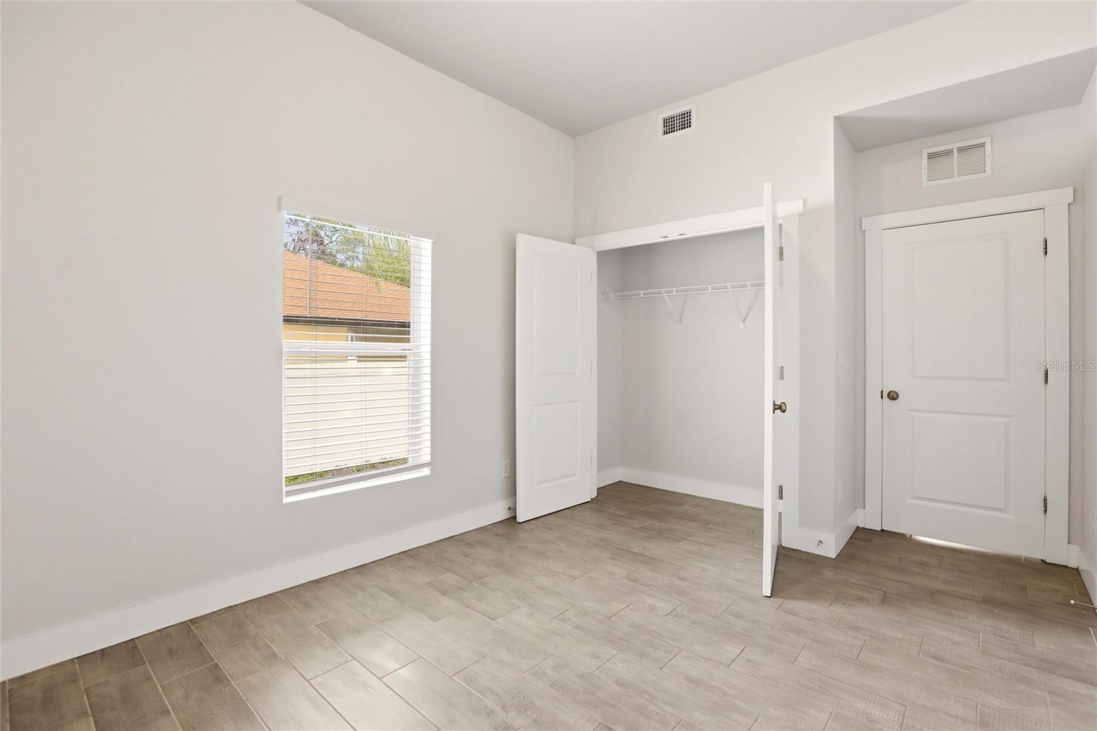 870 COLUMBIA ST, PORT CHARLOTTE, FL, 33948