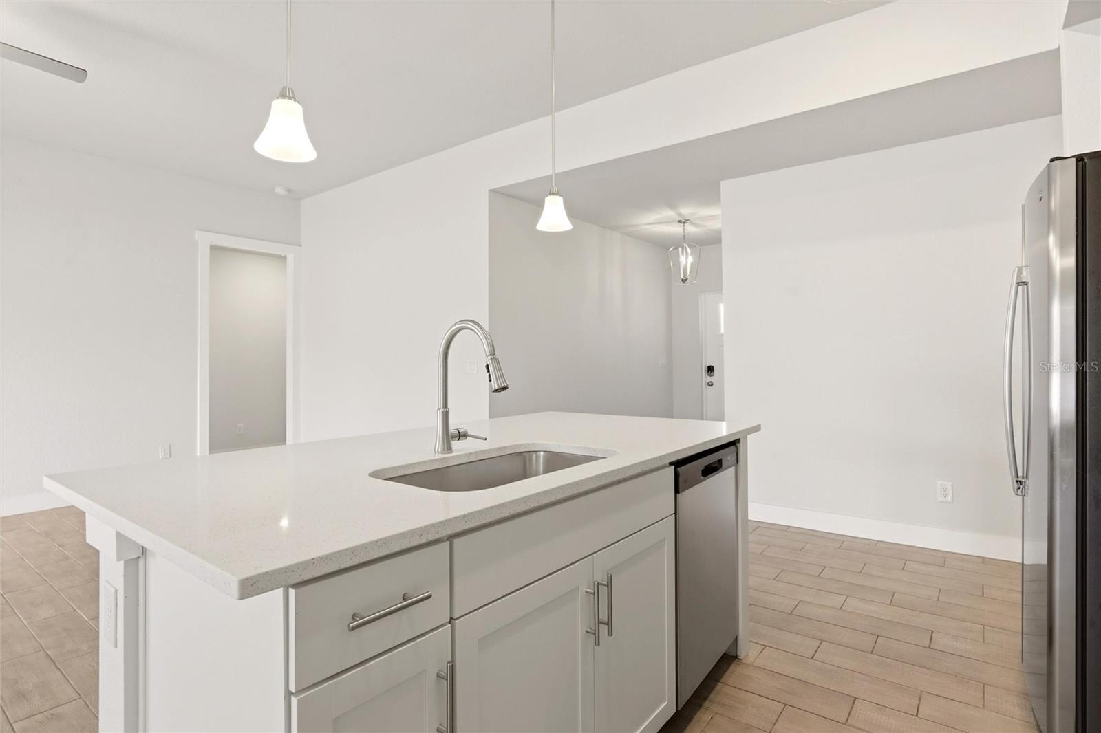 870 COLUMBIA ST, PORT CHARLOTTE, FL, 33948