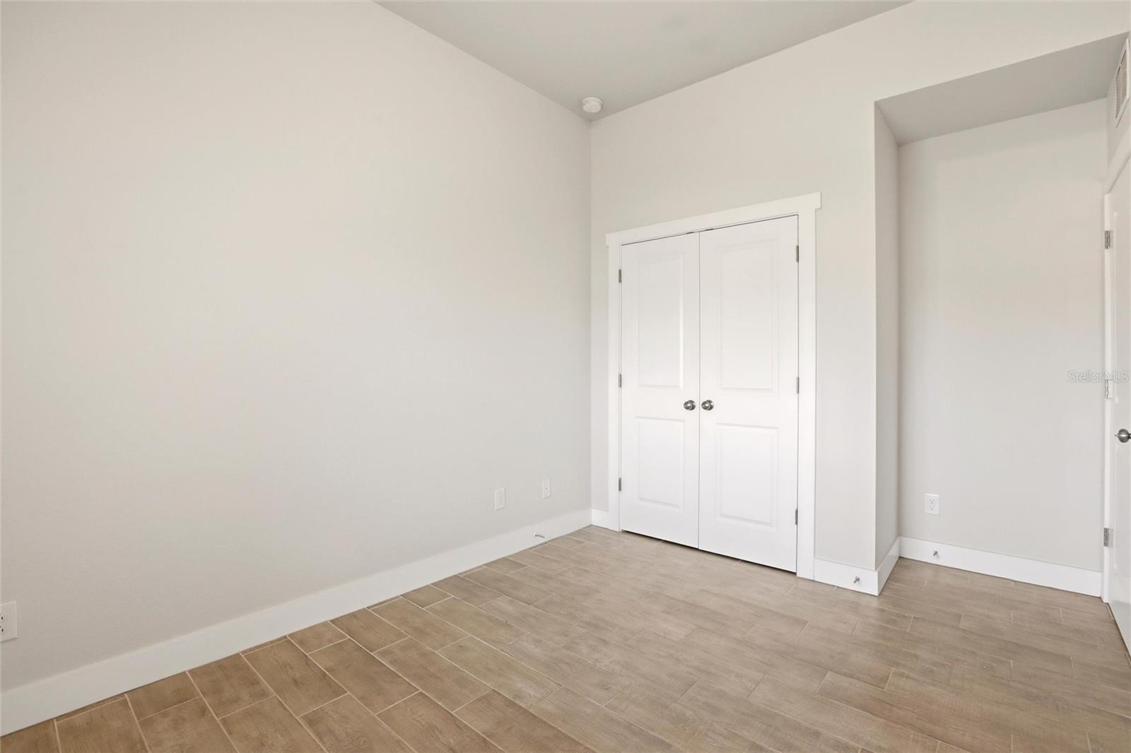 870 COLUMBIA ST, PORT CHARLOTTE, FL, 33948