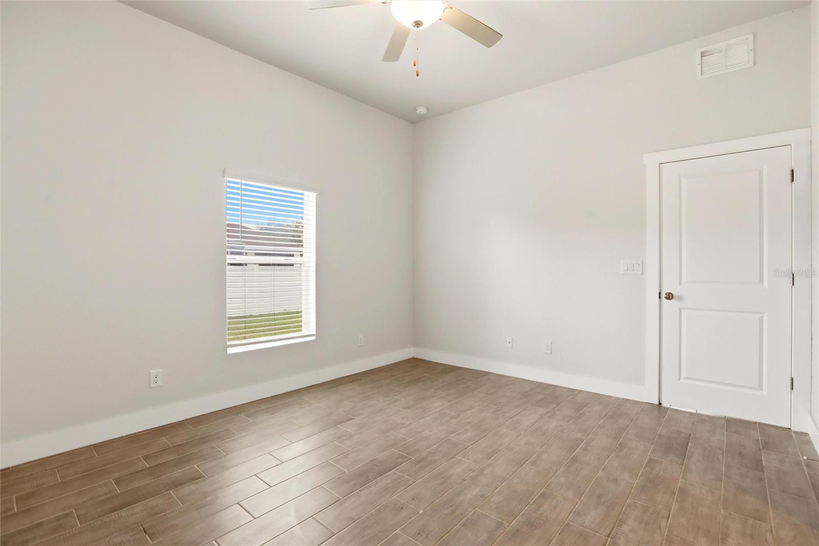 870 COLUMBIA ST, PORT CHARLOTTE, FL, 33948