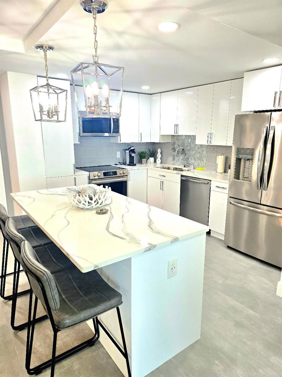 675 S GULFVIEW BLVD #505, CLEARWATER BEACH, FL, 33767