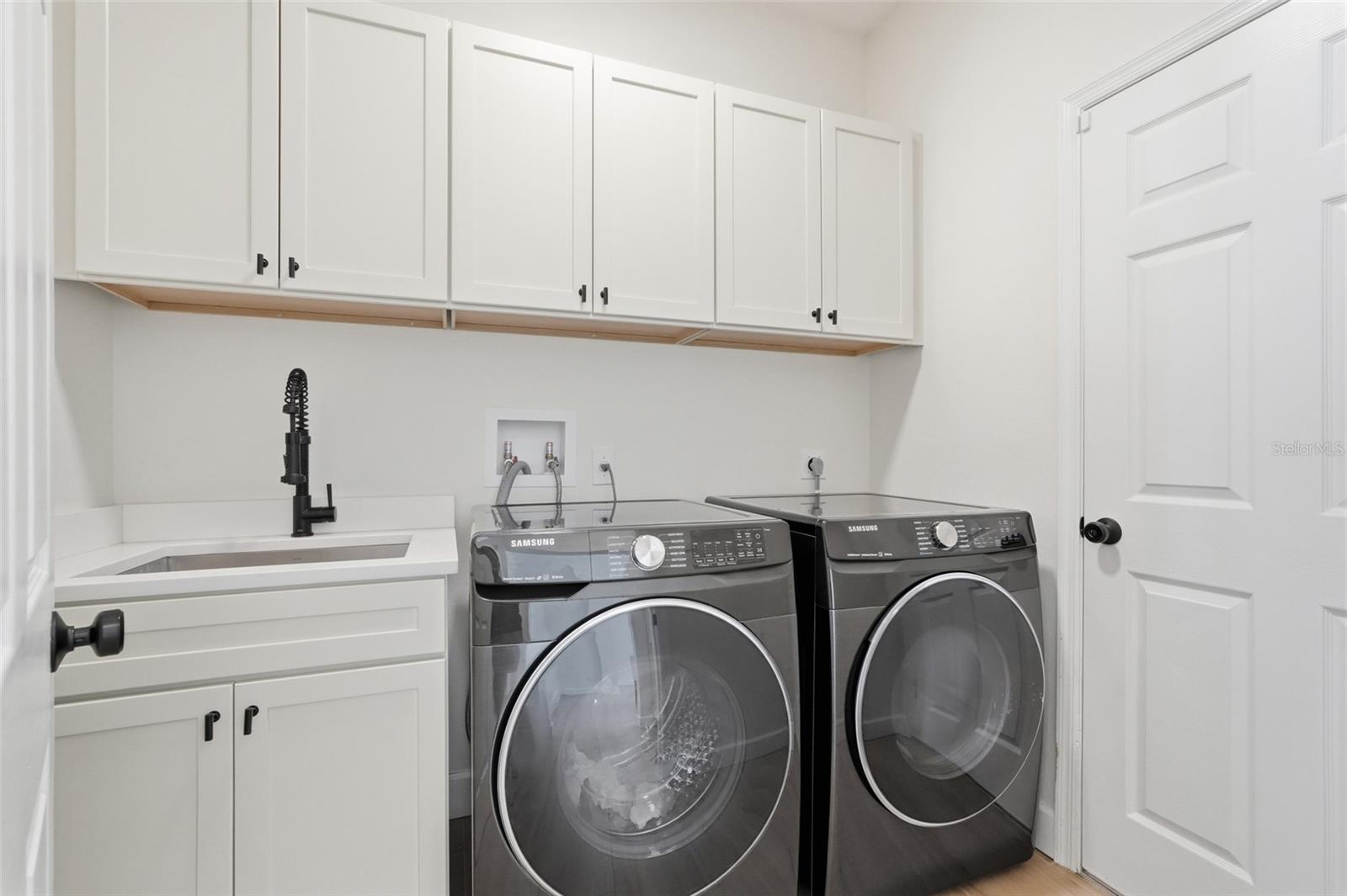 264 BLUE STONE CIR, WINTER GARDEN, FL, 34787