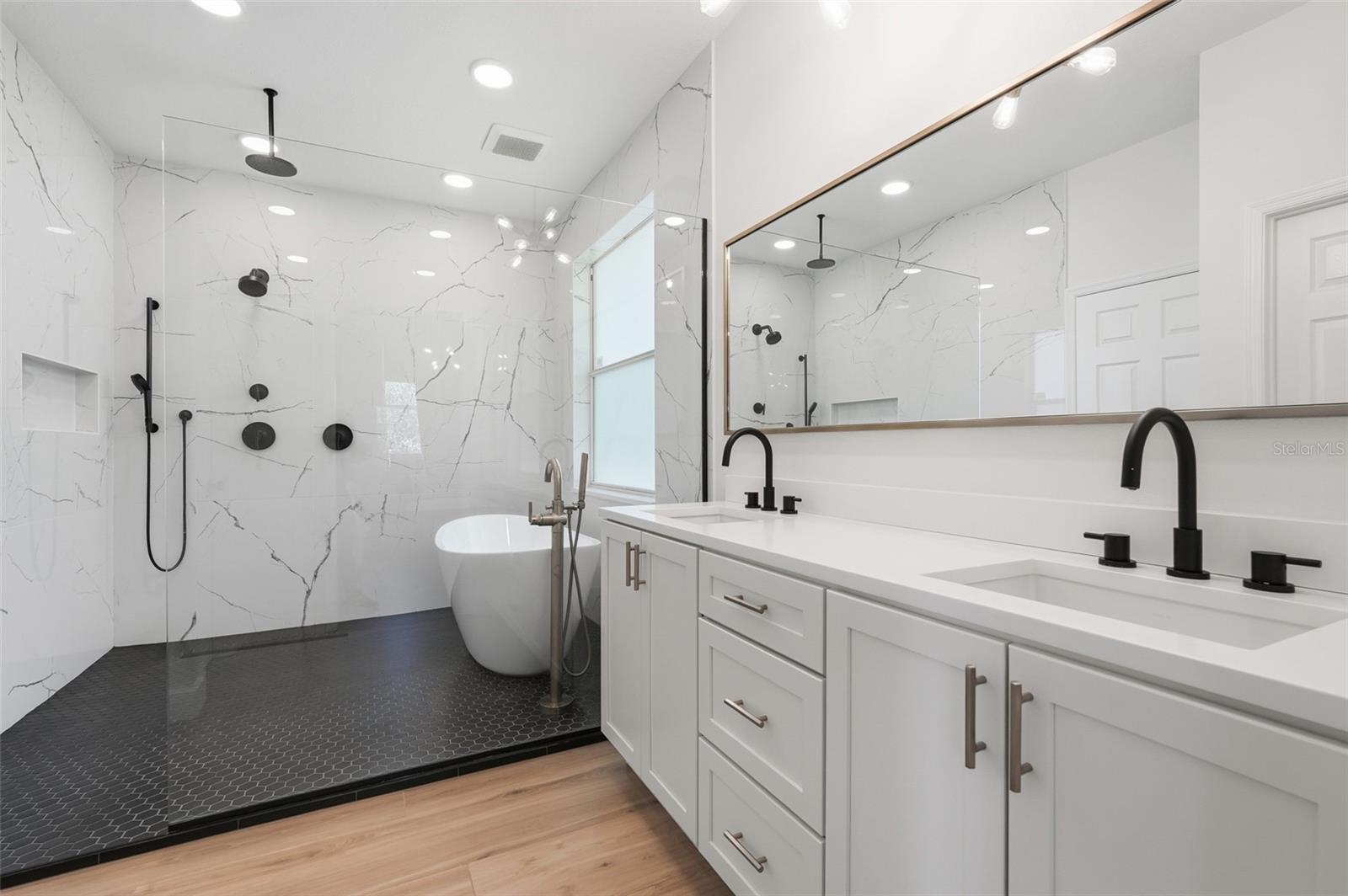 264 BLUE STONE CIR, WINTER GARDEN, FL, 34787