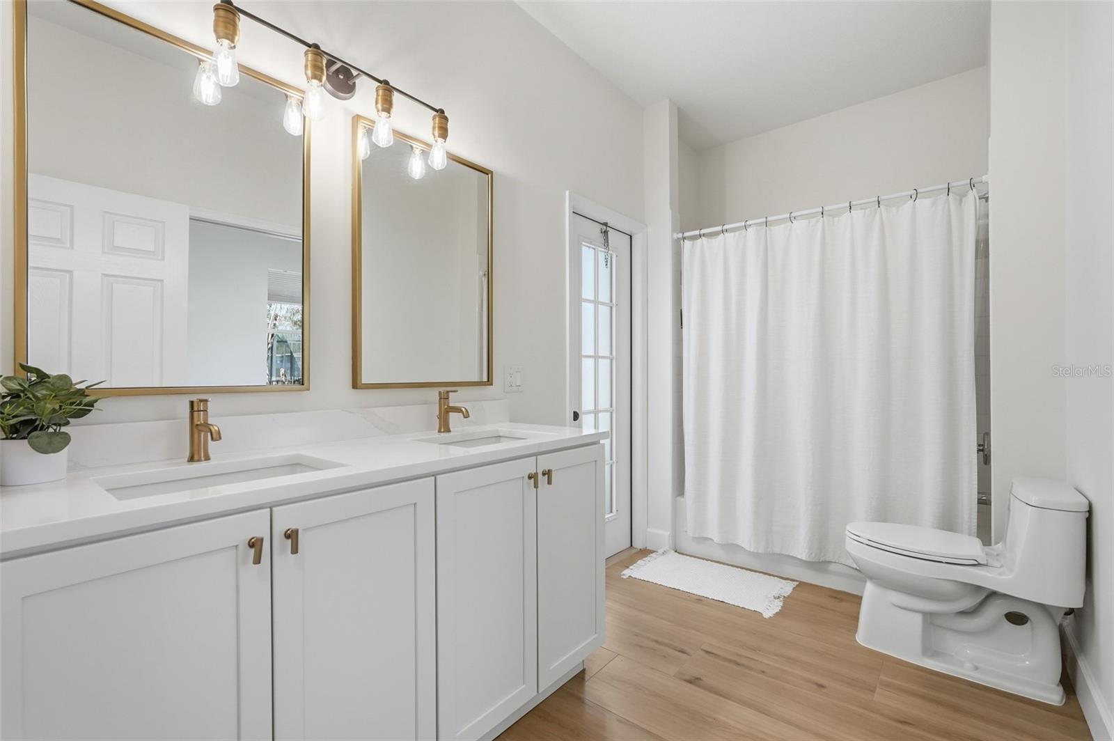 264 BLUE STONE CIR, WINTER GARDEN, FL, 34787