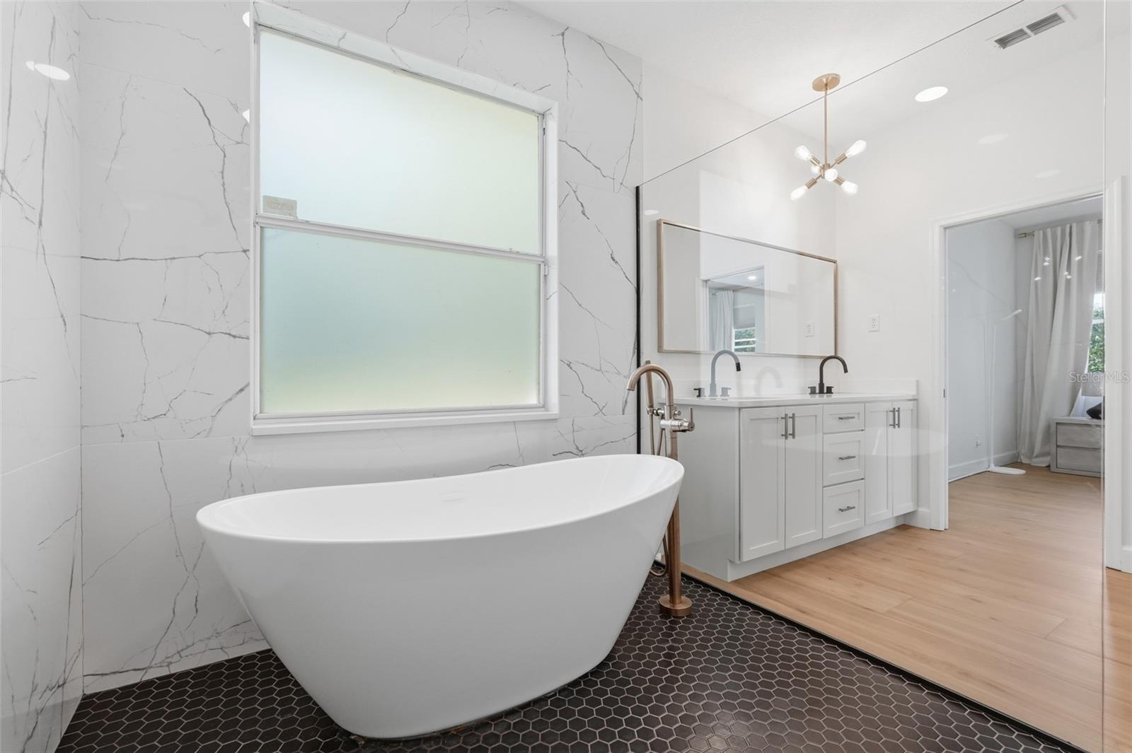 264 BLUE STONE CIR, WINTER GARDEN, FL, 34787