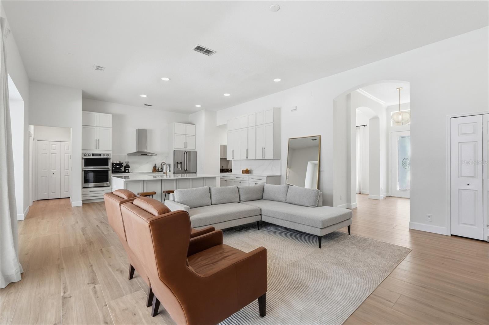 264 BLUE STONE CIR, WINTER GARDEN, FL, 34787