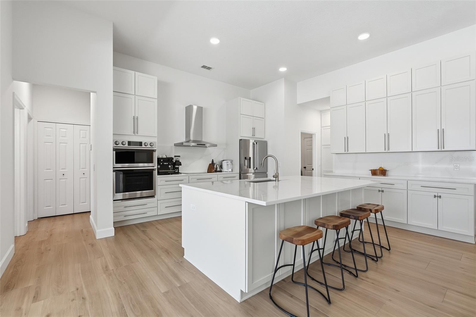 264 BLUE STONE CIR, WINTER GARDEN, FL, 34787