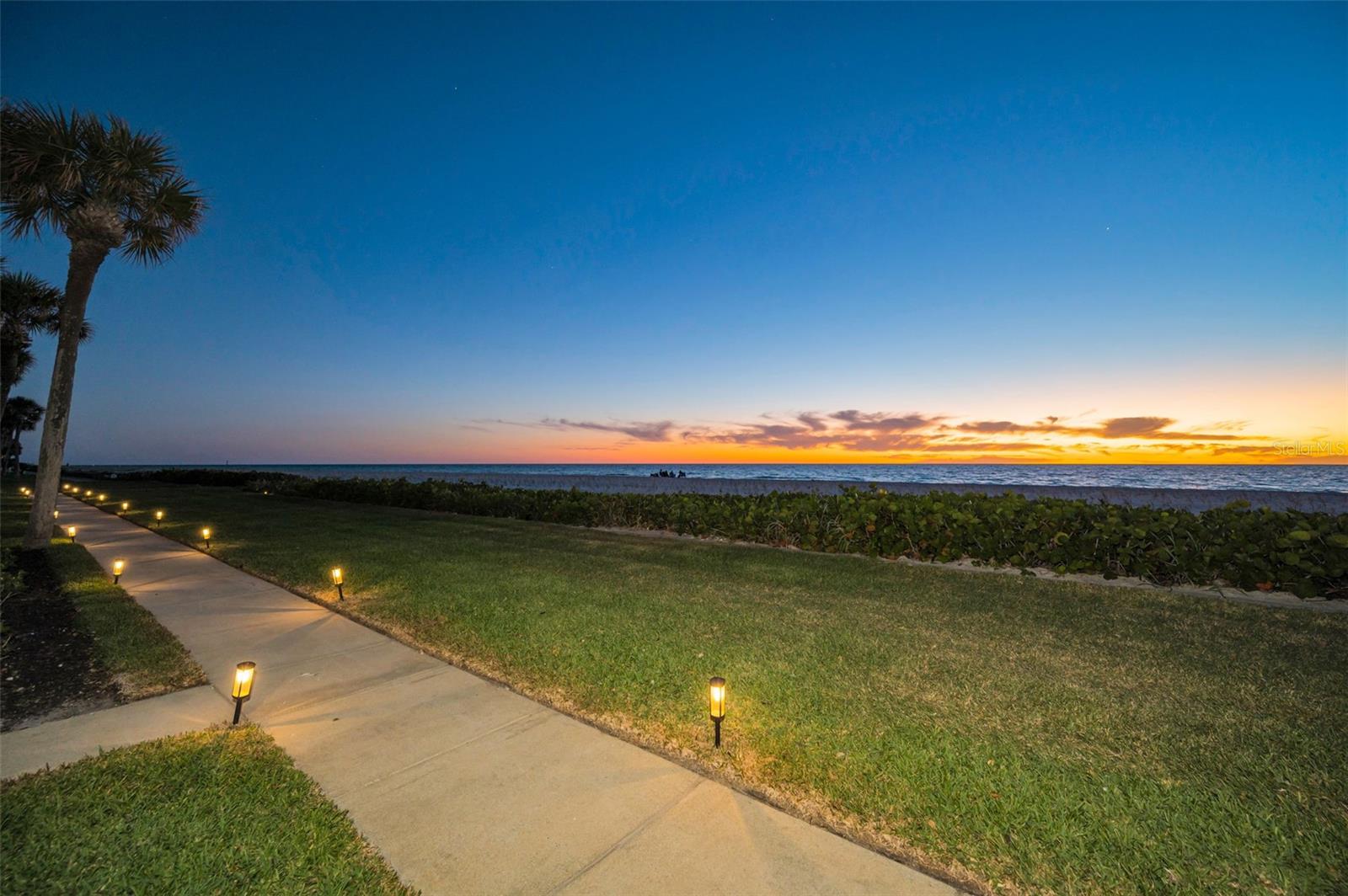 2500 GULF BLVD #204B, BELLEAIR BEACH, FL, 33786