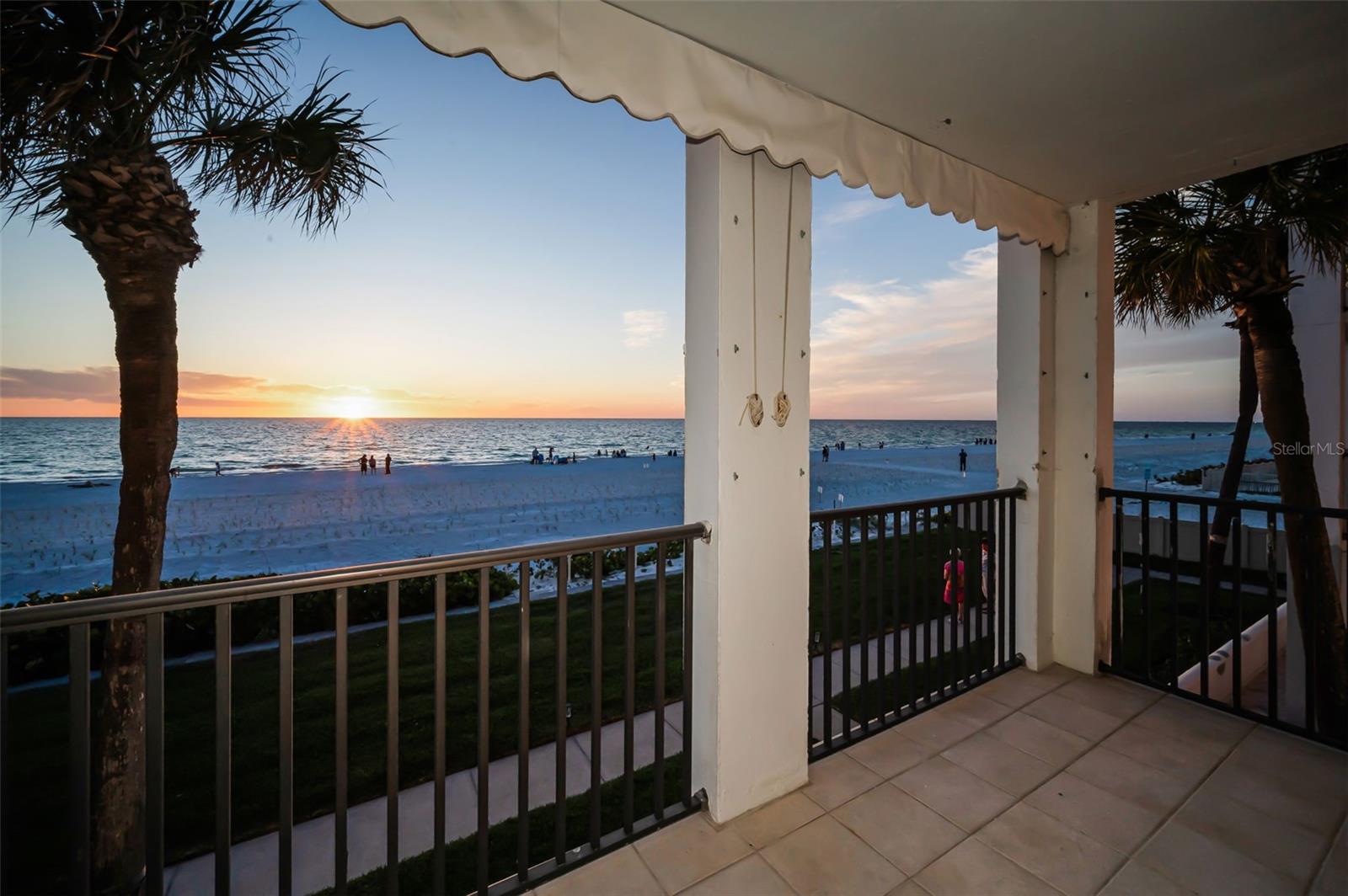 2500 GULF BLVD #204B, BELLEAIR BEACH, FL, 33786