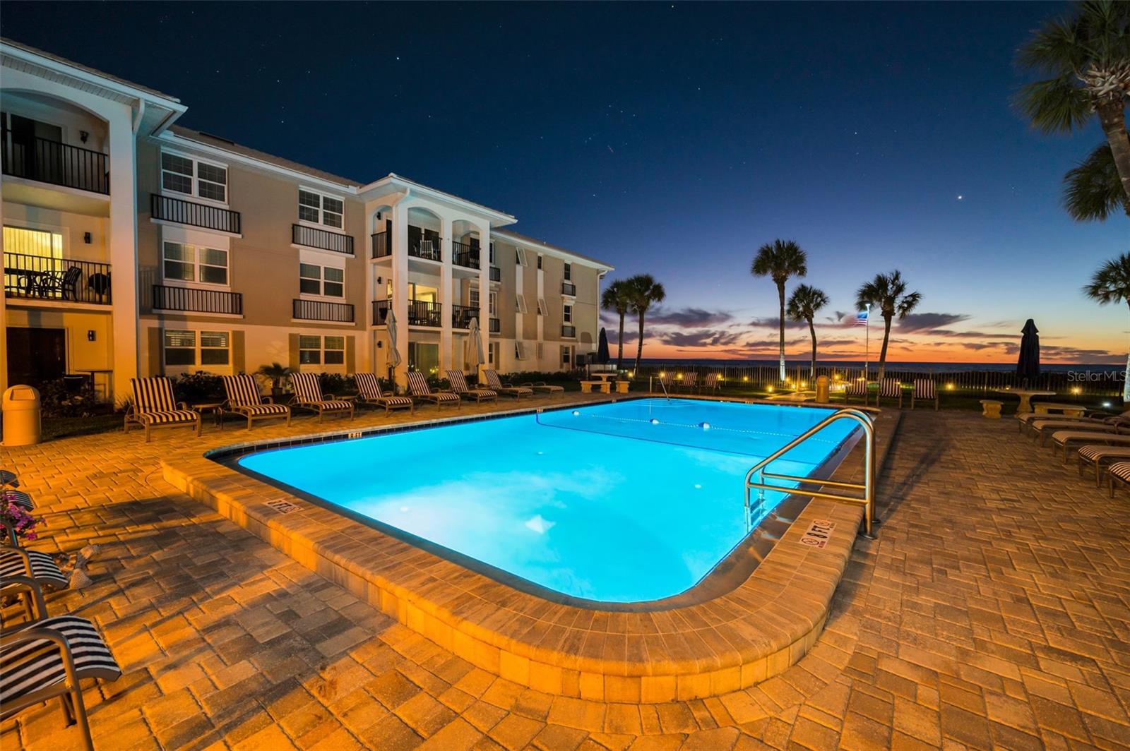 2500 GULF BLVD #204B, BELLEAIR BEACH, FL, 33786