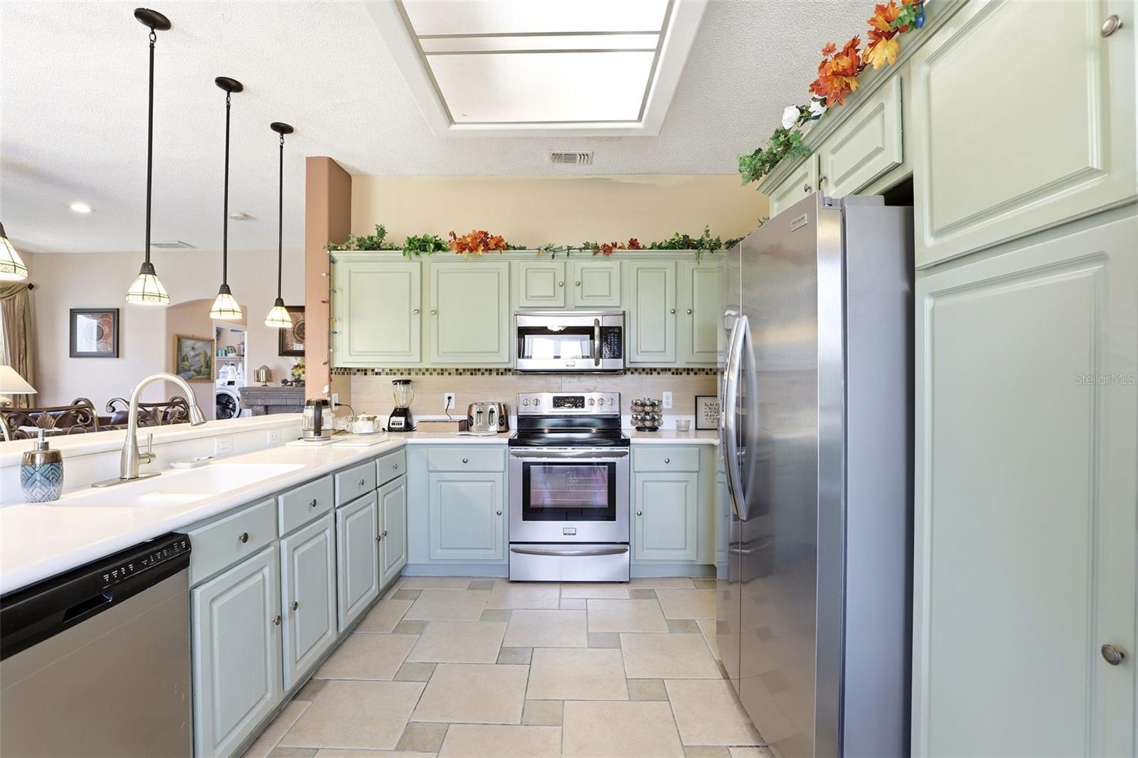 824 LAKE BISCAYNE WAY, ORLANDO, FL, 32824