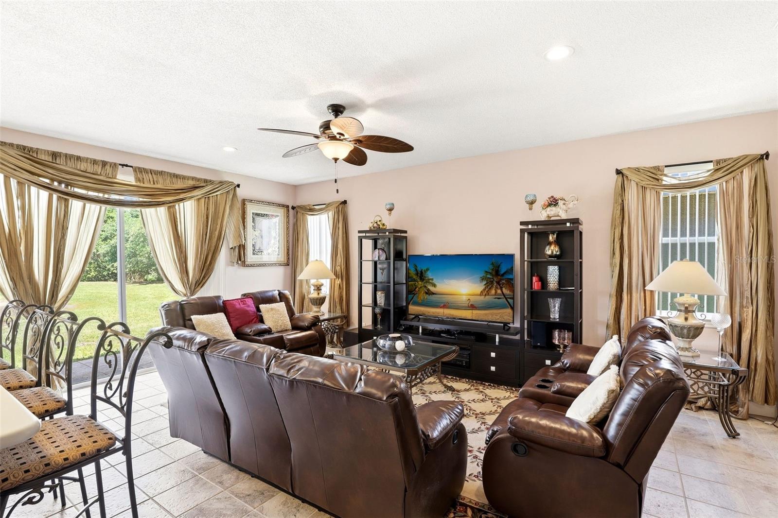 824 LAKE BISCAYNE WAY, ORLANDO, FL, 32824