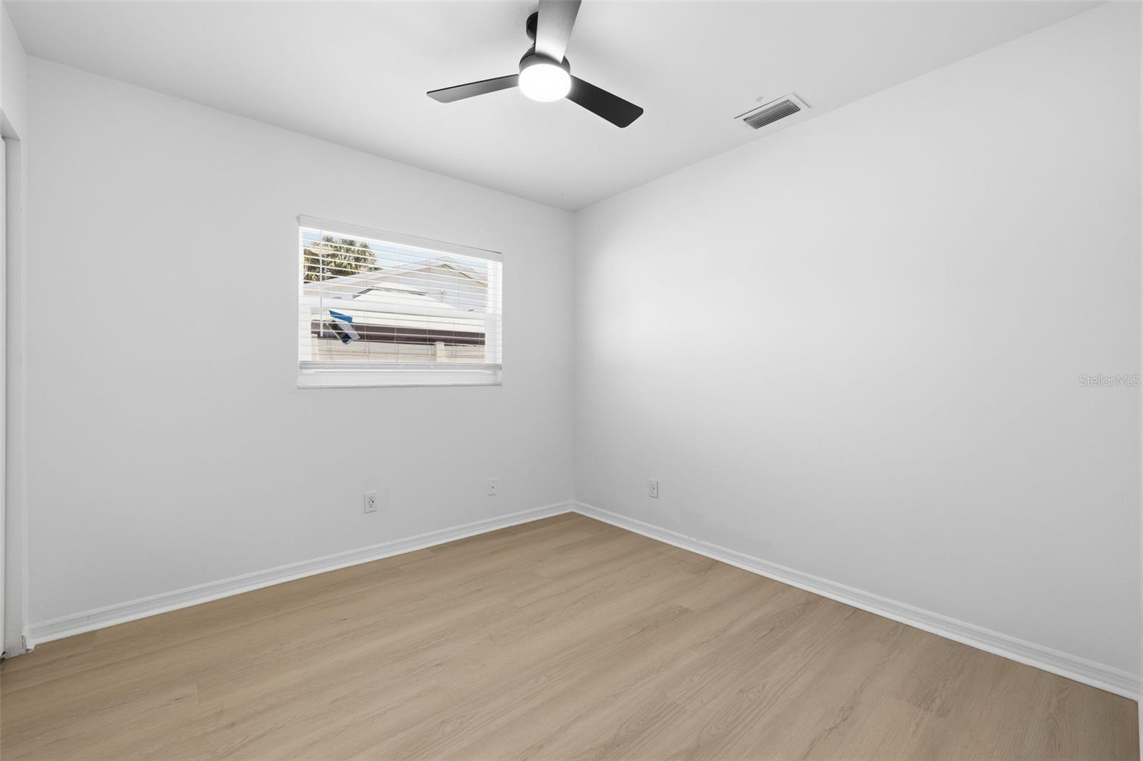 6011 WILSHIRE DR, TAMPA, FL, 33615