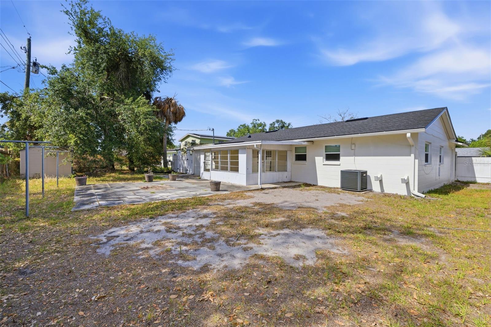 6011 WILSHIRE DR, TAMPA, FL, 33615