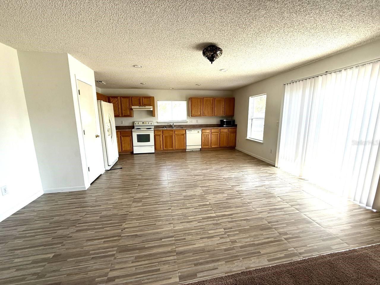 121 LINDSAY DR, PALM COAST, FL, 32137