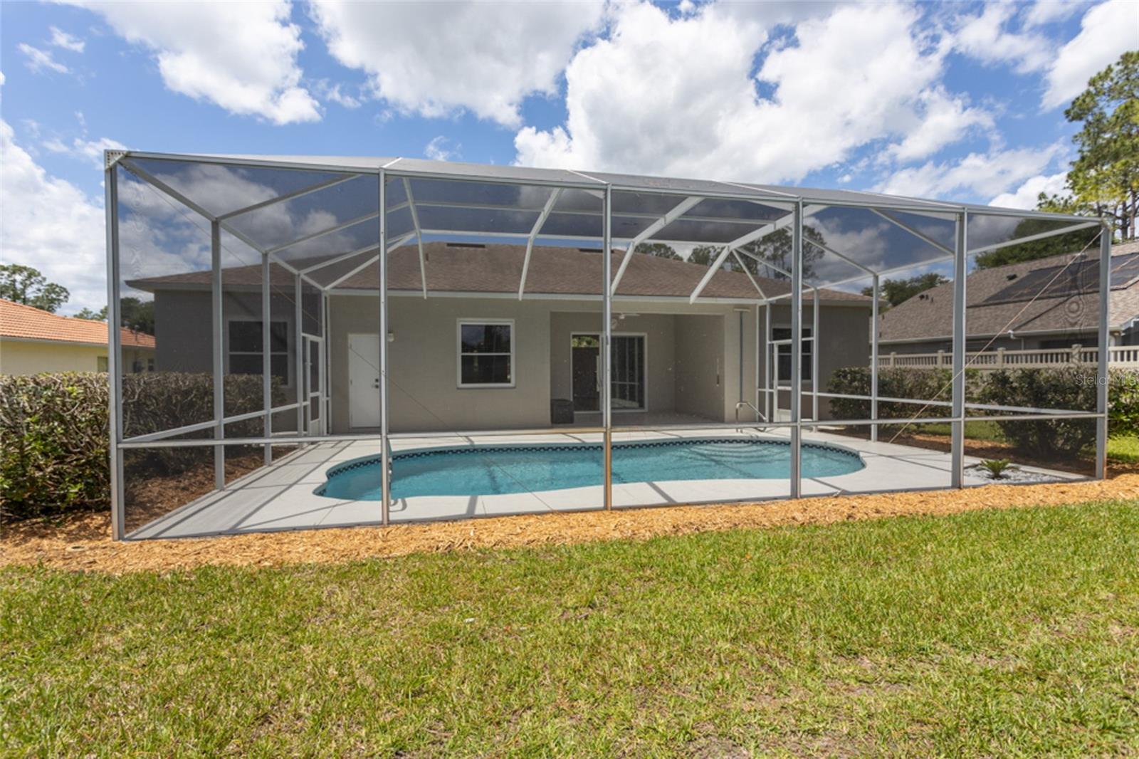 11 EDGEWATER DR, PALM COAST, FL, 32164