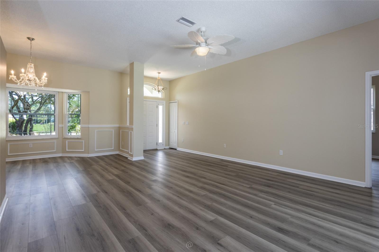 11 EDGEWATER DR, PALM COAST, FL, 32164