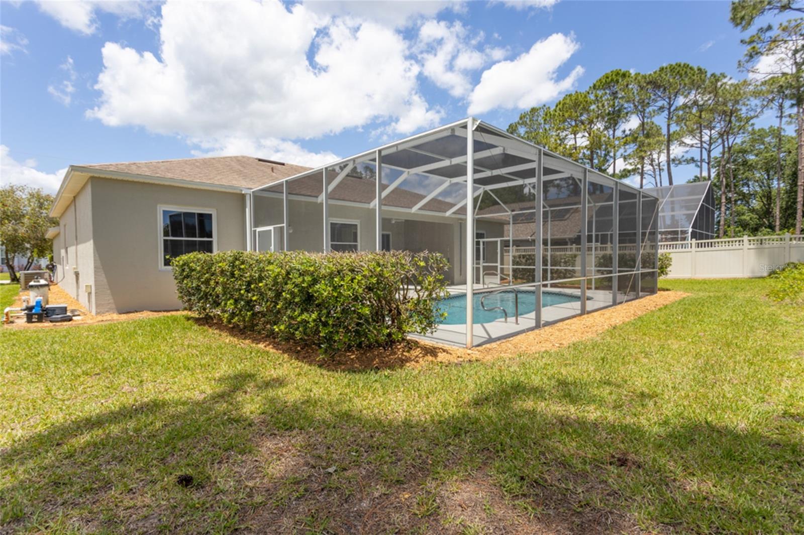 11 EDGEWATER DR, PALM COAST, FL, 32164