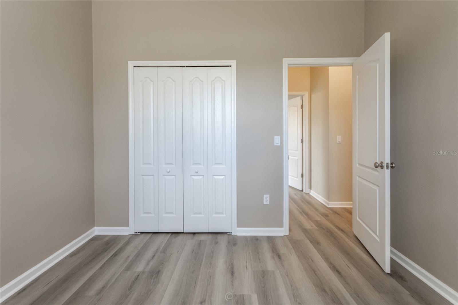 11 EDGEWATER DR, PALM COAST, FL, 32164