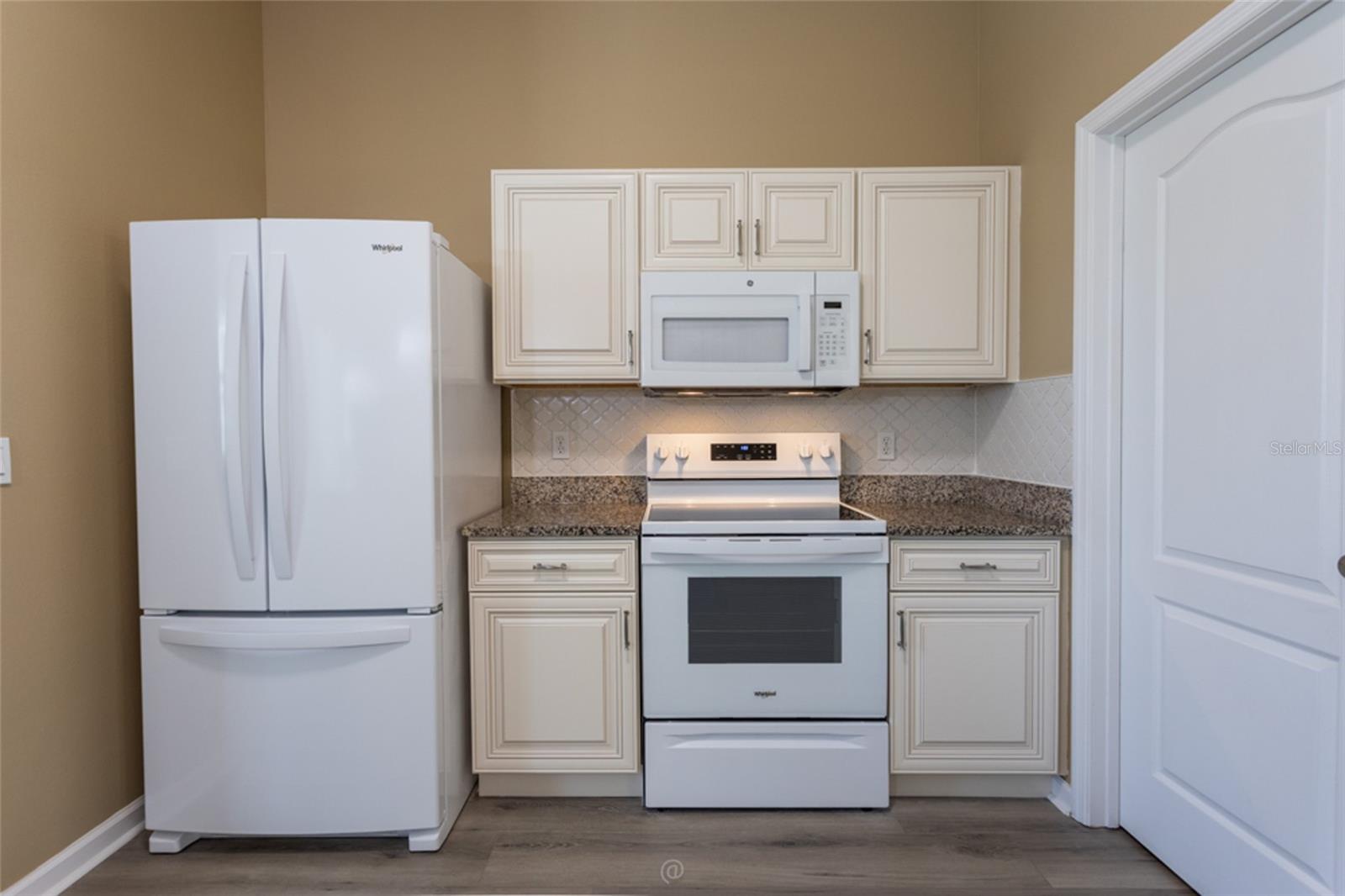 11 EDGEWATER DR, PALM COAST, FL, 32164