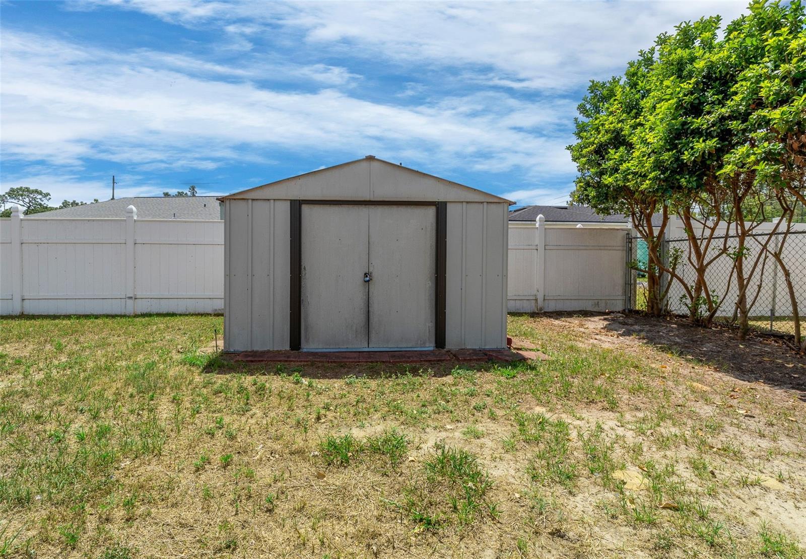 17 FIR DRIVE TRCE, OCALA, FL, 34472
