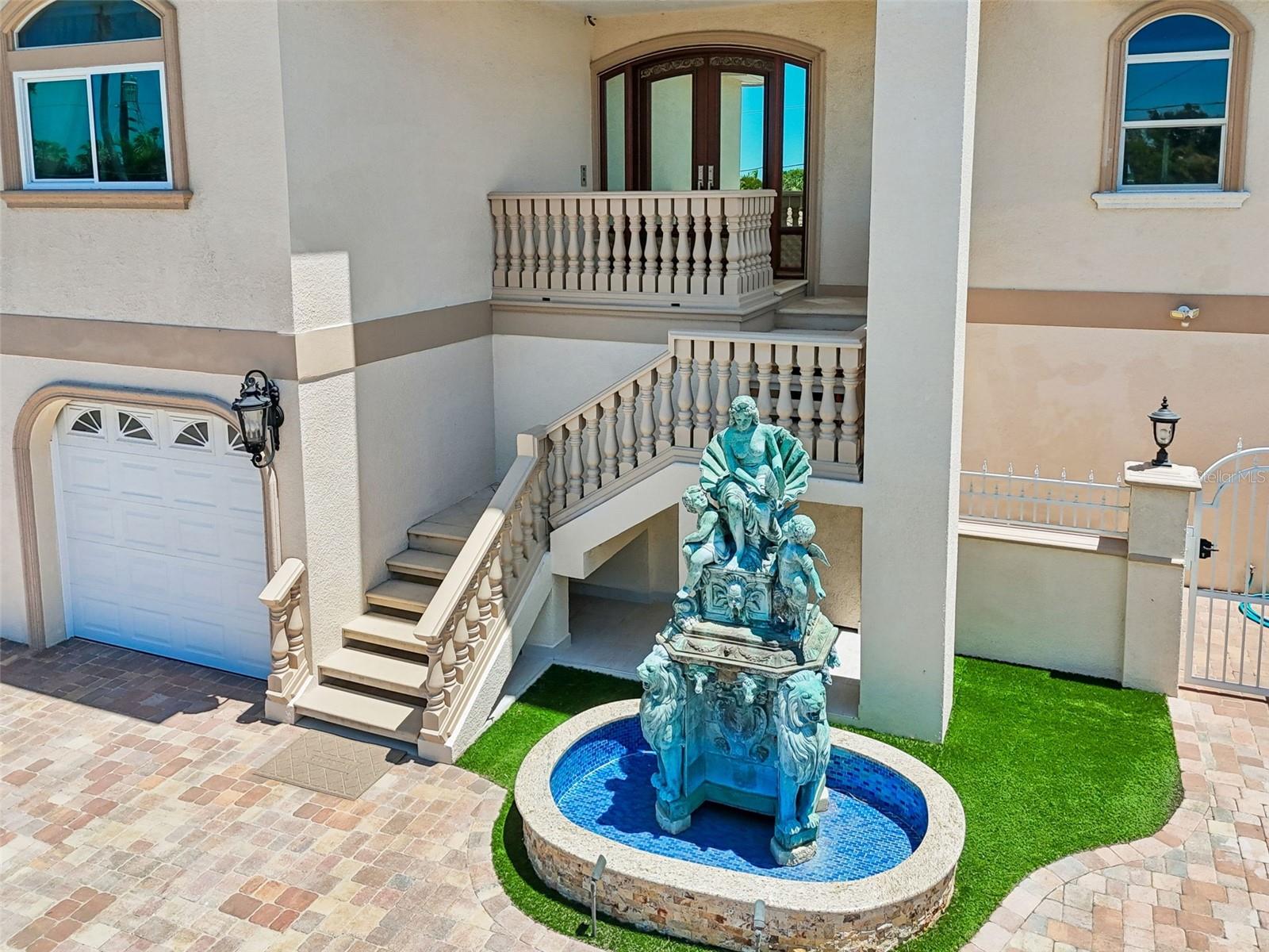 1203 BAY DR, BELLEAIR BEACH, FL, 33786