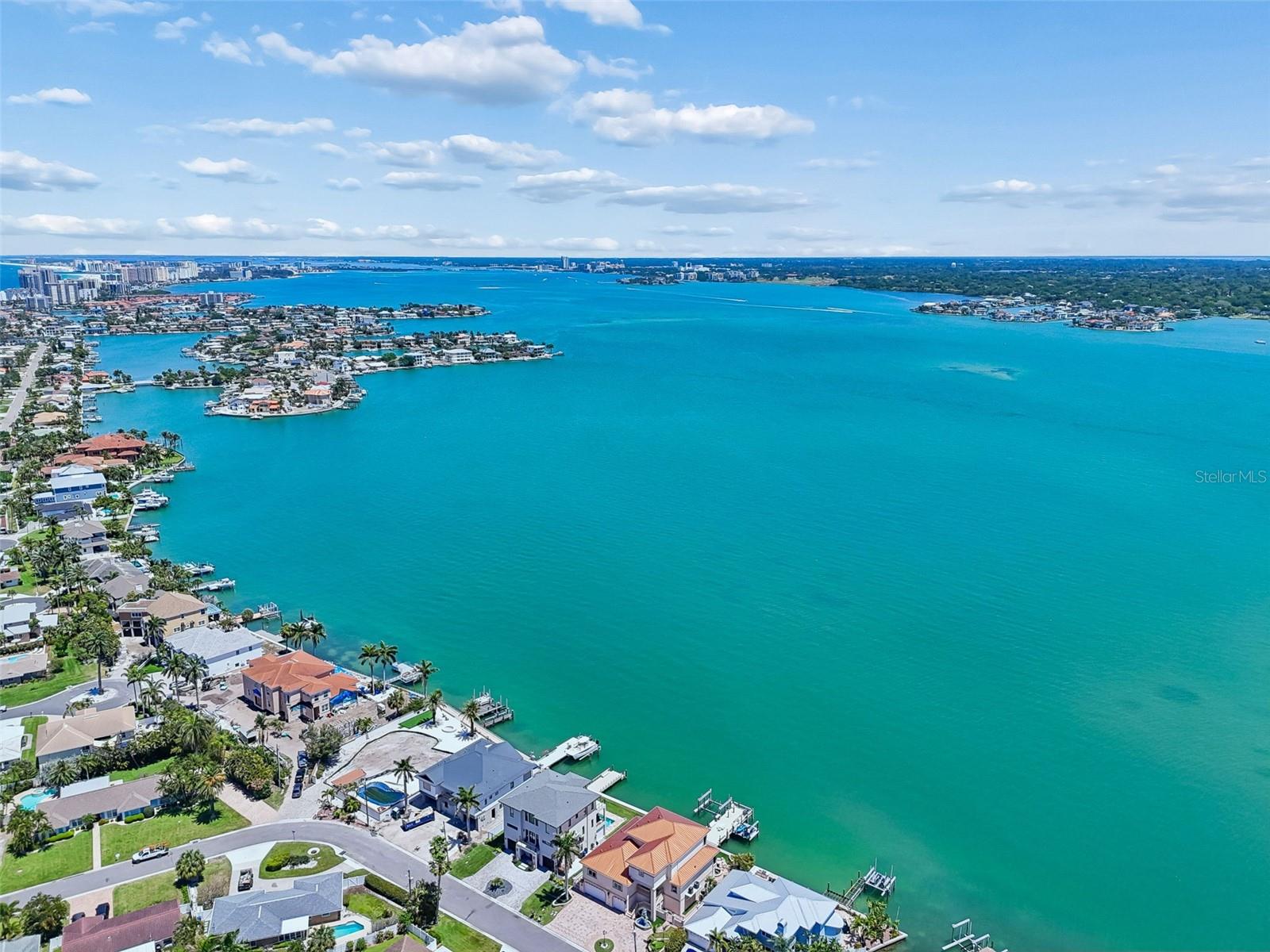 1203 BAY DR, BELLEAIR BEACH, FL, 33786