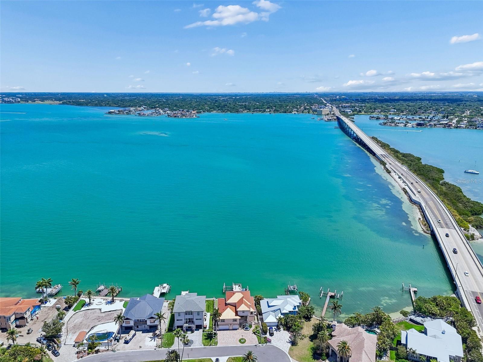 1203 BAY DR, BELLEAIR BEACH, FL, 33786