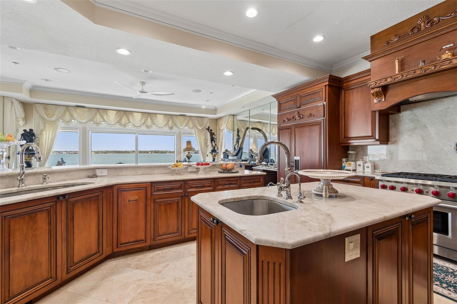 1203 BAY DR, BELLEAIR BEACH, FL, 33786