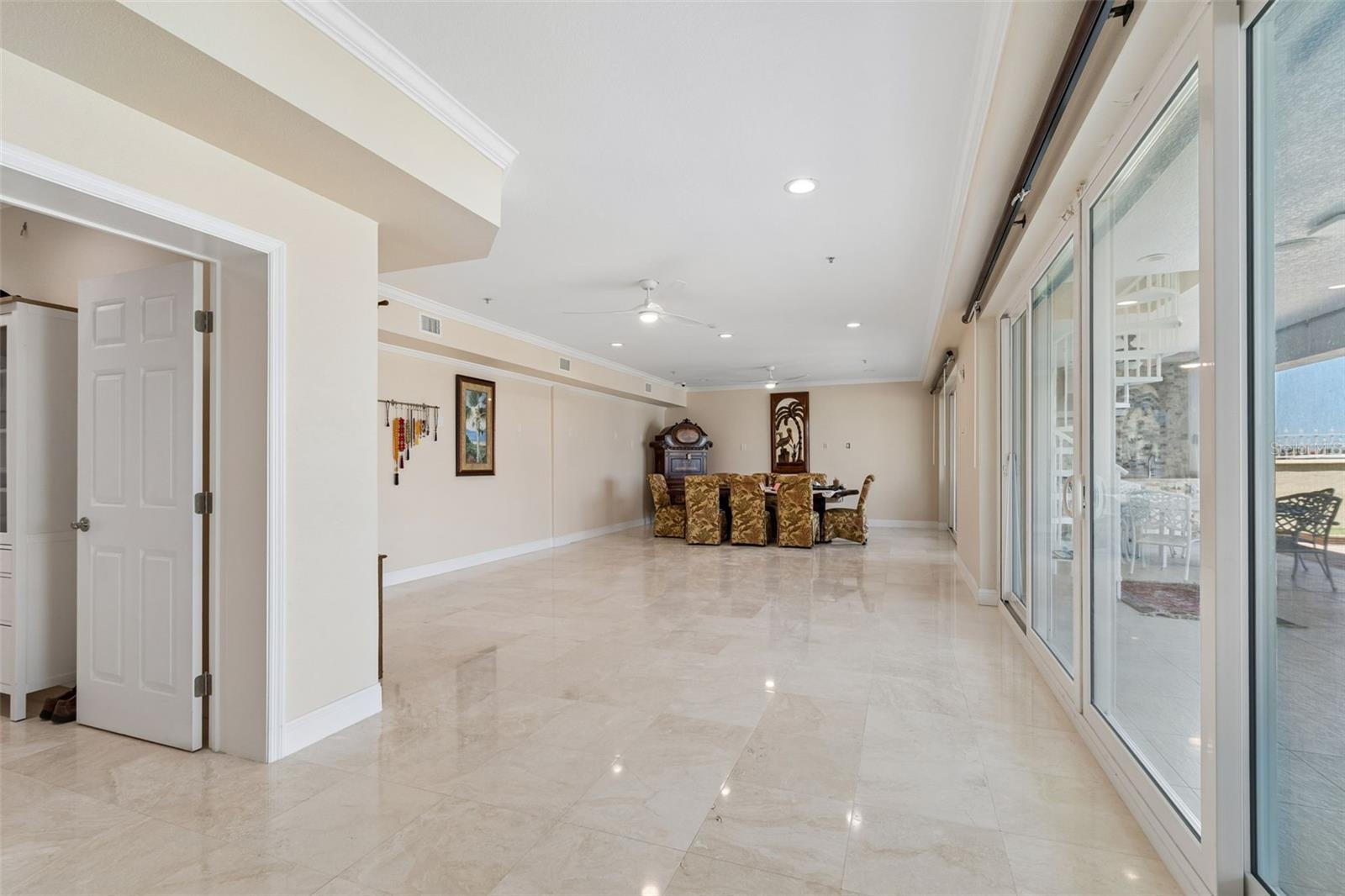 1203 BAY DR, BELLEAIR BEACH, FL, 33786