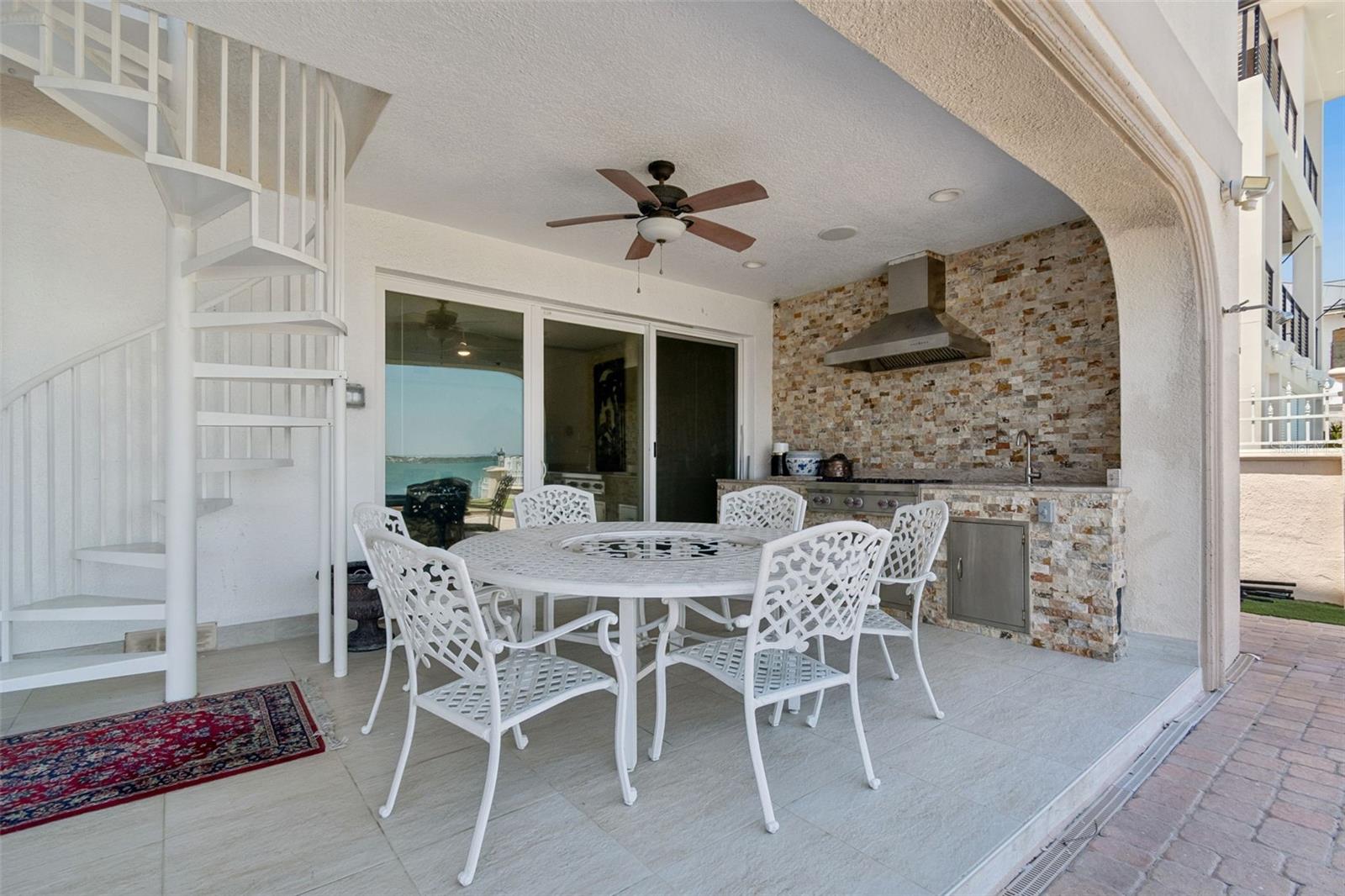 1203 BAY DR, BELLEAIR BEACH, FL, 33786