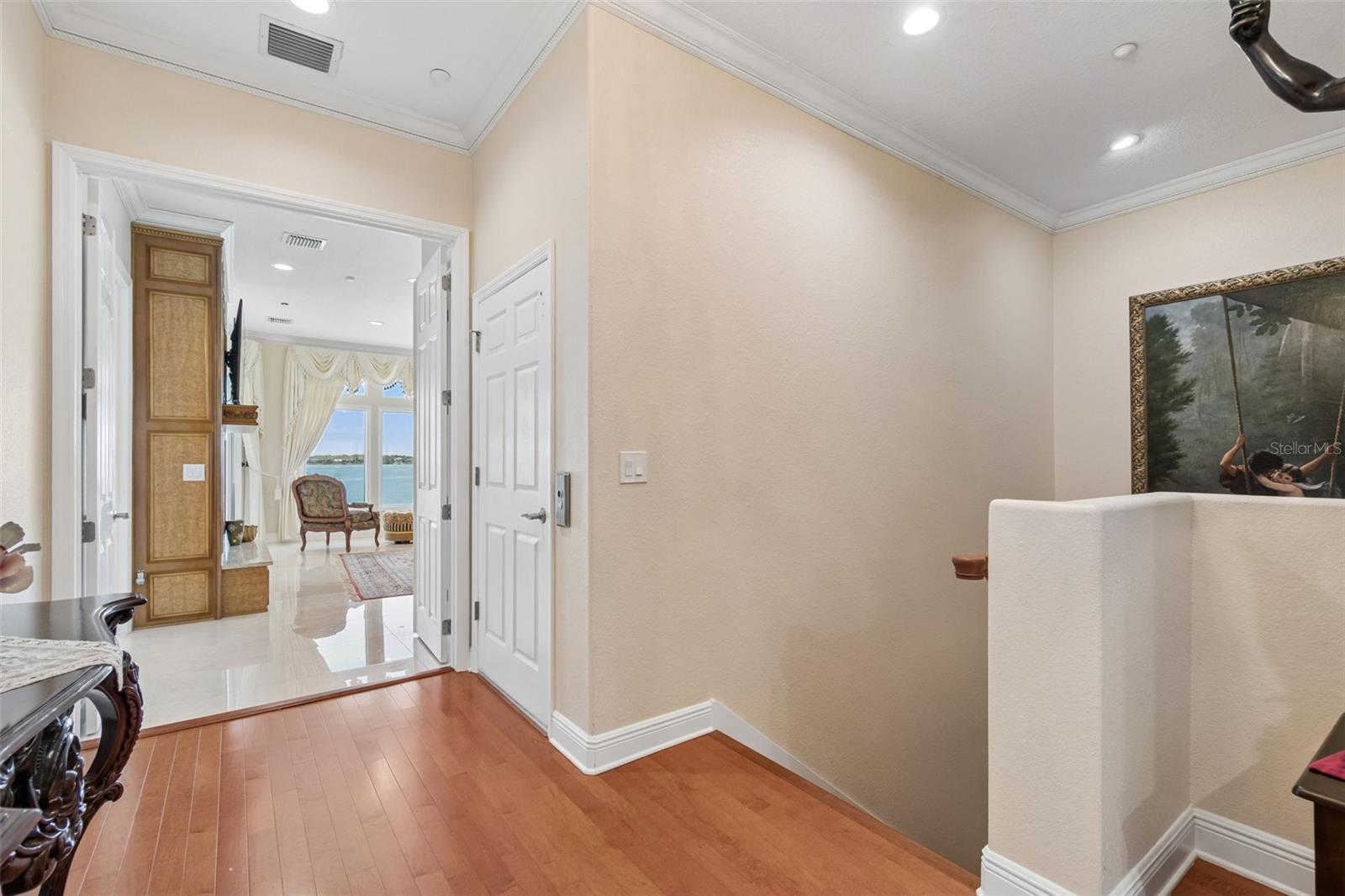 1203 BAY DR, BELLEAIR BEACH, FL, 33786