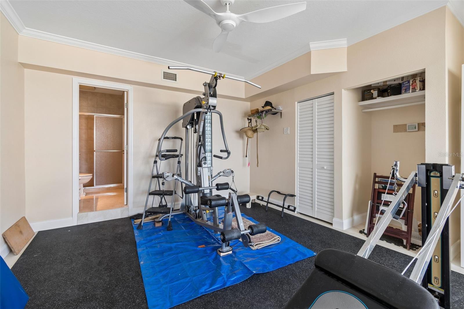 1203 BAY DR, BELLEAIR BEACH, FL, 33786